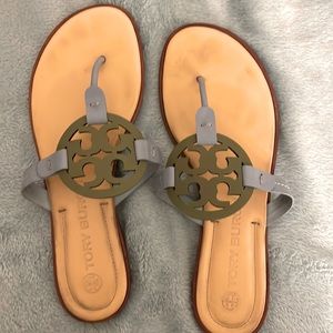 Tory Burch Miller color tan/light blue/green